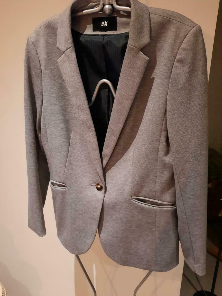 Modieuze grijze blazer, H&M, Zo goed als nieuw, Jasje, Grijs