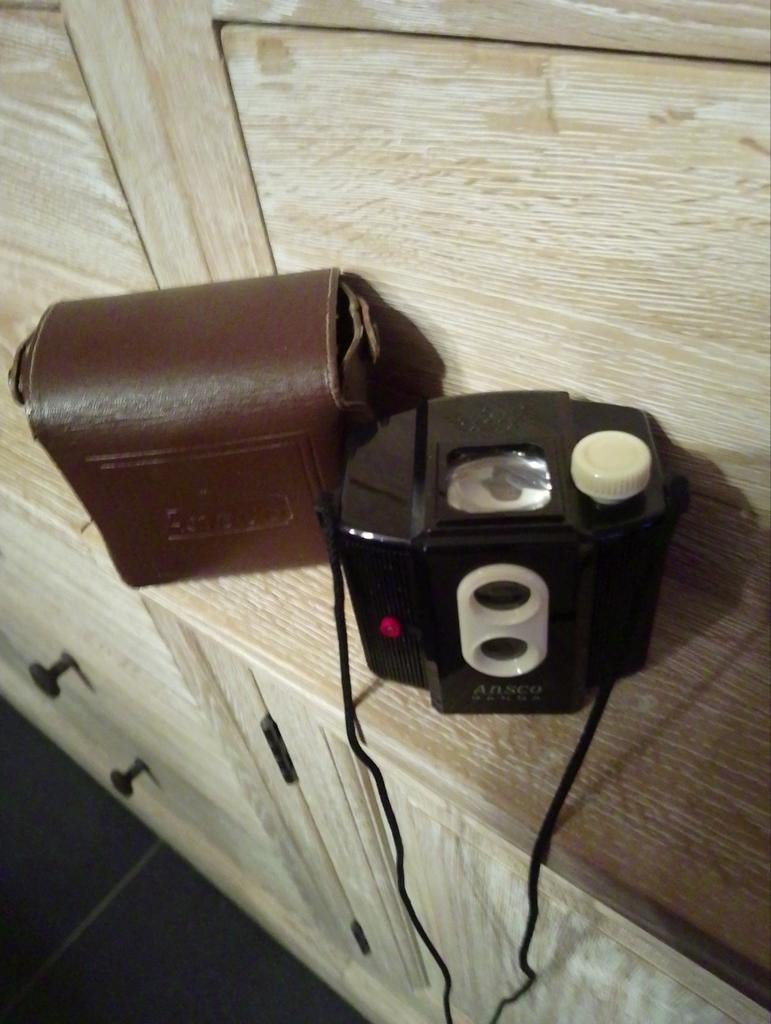 Caméra argentique Ansco Panda 620 (bakélite), Enlèvement ou Envoi, Comme neuf