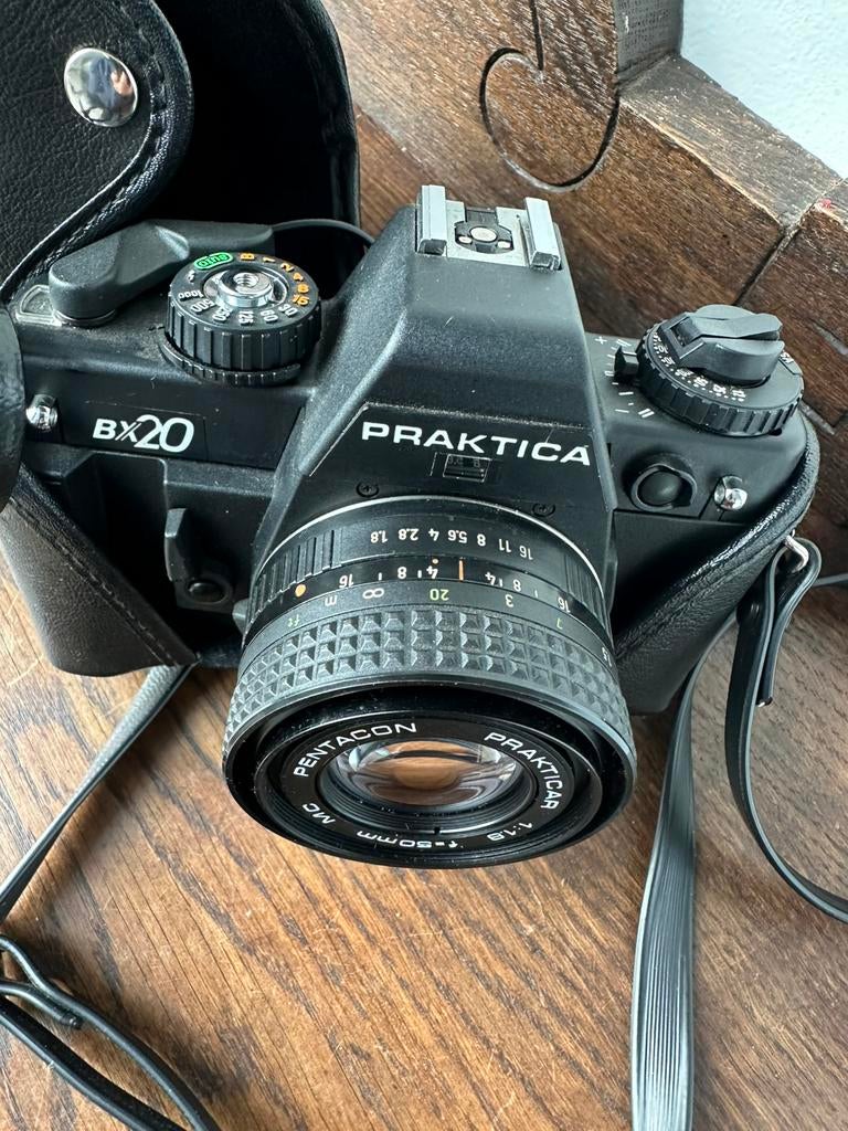 Praktica BX20 analoge spiegelreflexcamera + originele tas, Audio, Tv en Foto, Ophalen of Verzenden, Gebruikt, Spiegelreflex, Overige Merken
