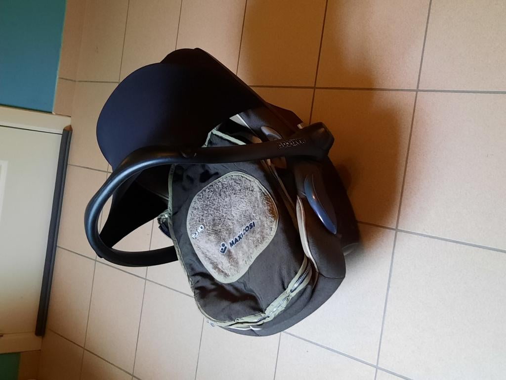 Maxi-Cosi draagbaar autostoeltje en cabrio aanpasbare kinder, Ophalen of Verzenden, Zo goed als nieuw, Maxi-Cosi