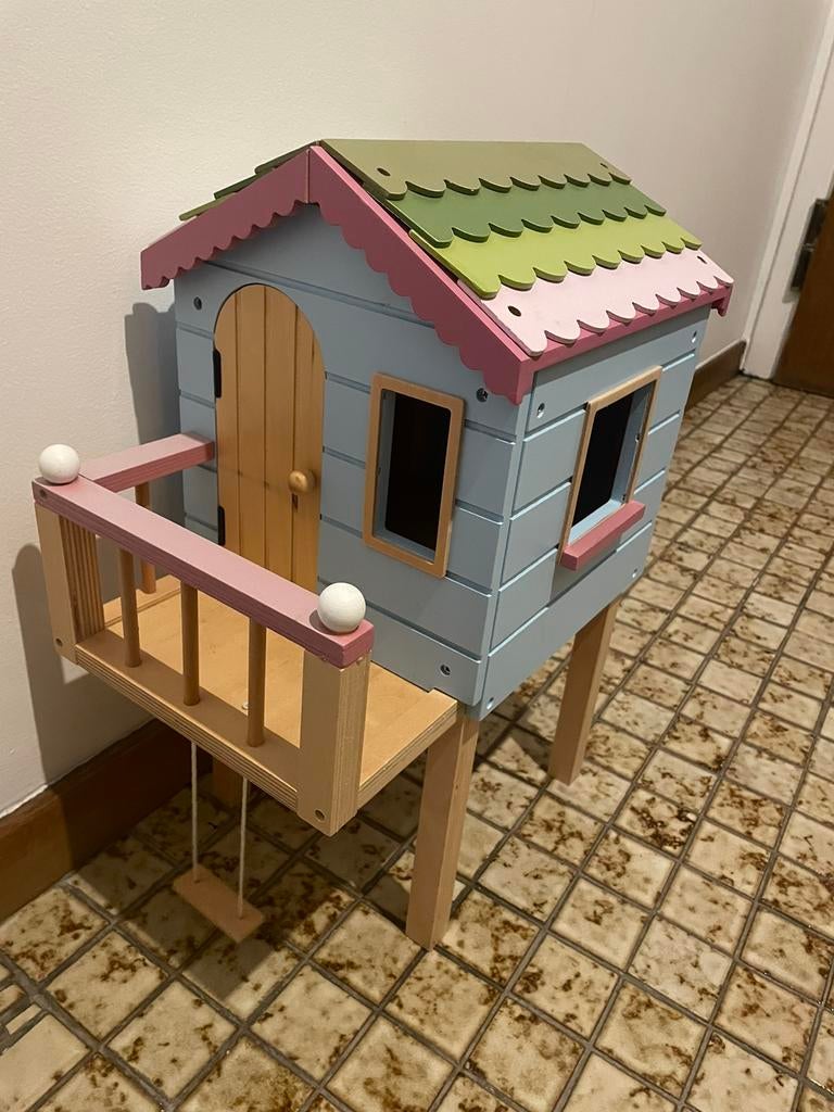 Klein speelgoedhuis, Zo goed als nieuw, Poppenhuis