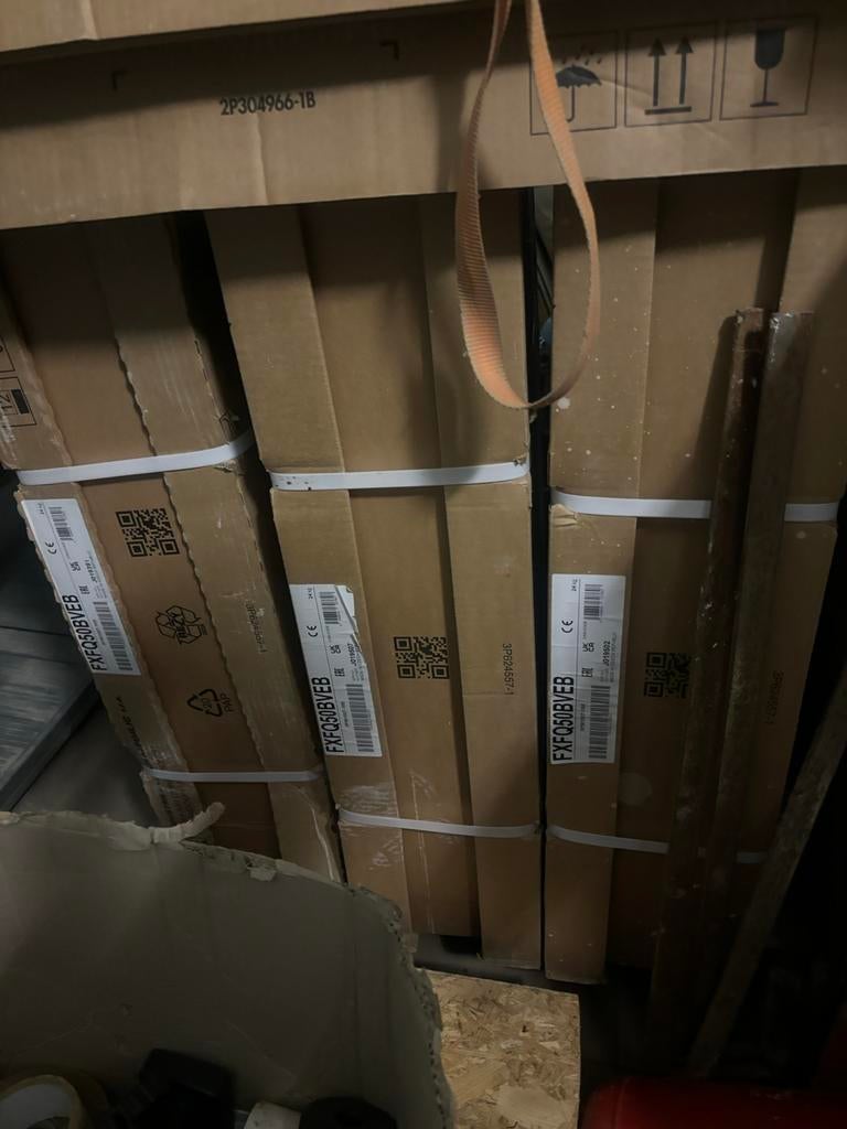 Airco daikin inbouwcassettes binnenunits voor plafond, Elektronische apparatuur, Airco's, Ophalen, Nieuw