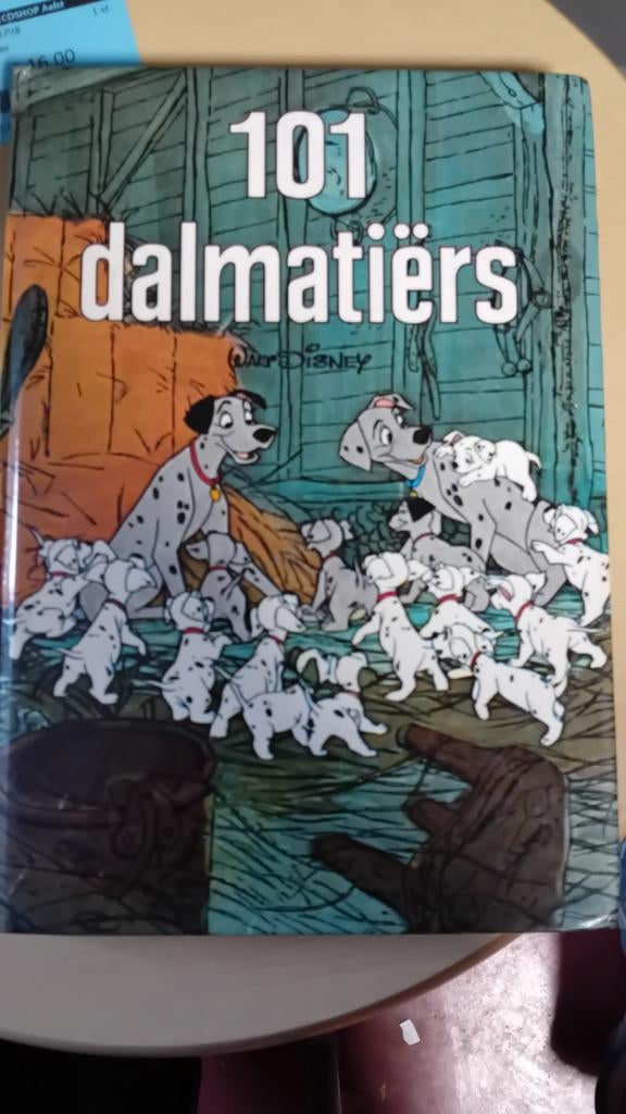 101 DALMATIENS, Livres, Enlèvement ou Envoi, Comme neuf
