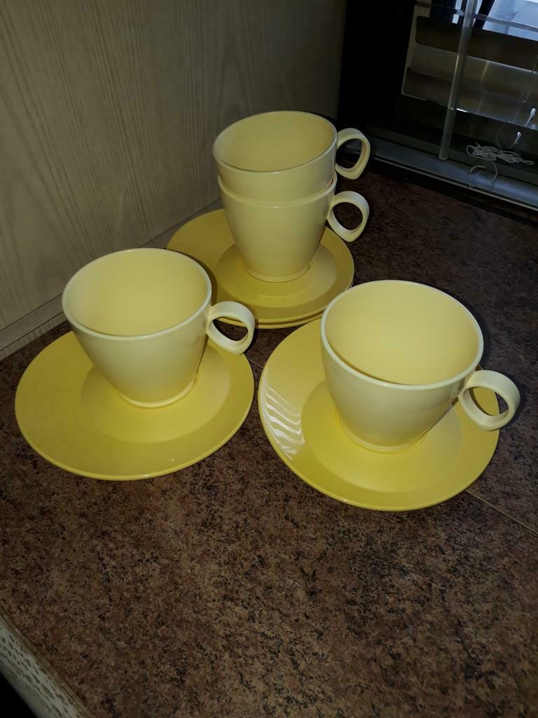 4 tasjes en bordjes , tupperware, nieuw, Ophalen of Verzenden, Nieuw