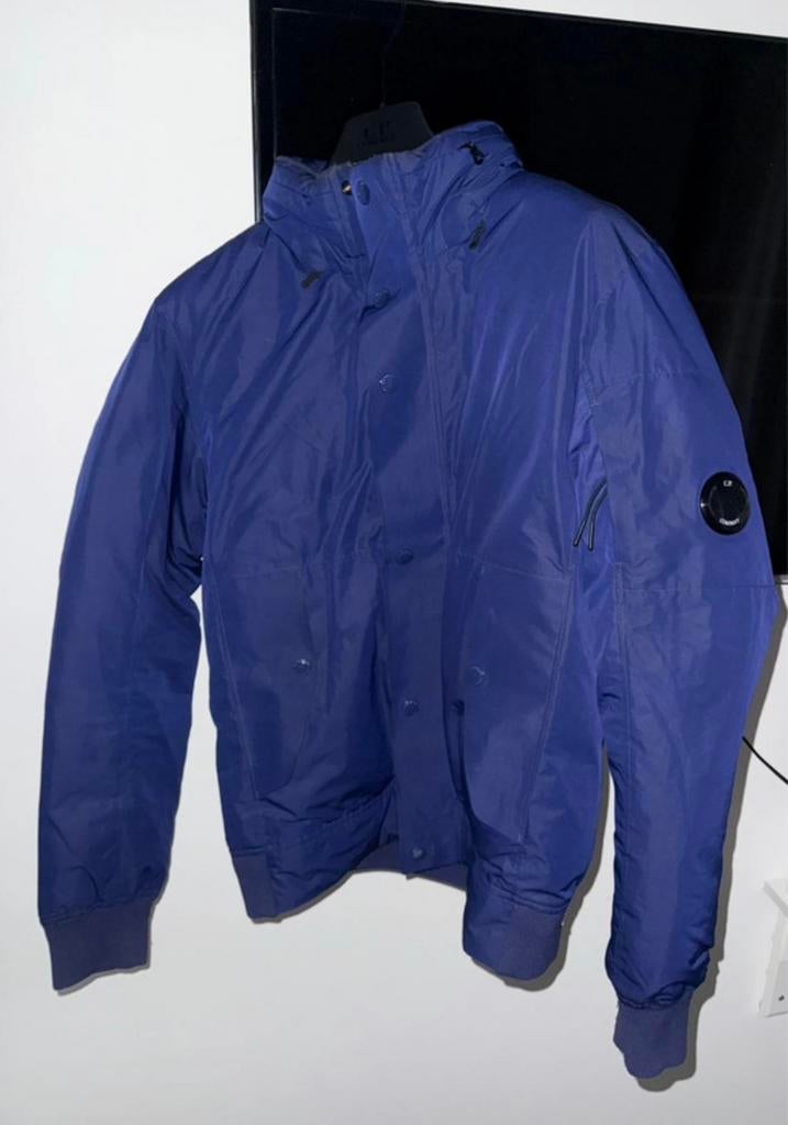 Veste bleue CP company, Vêtements | Hommes, Pulls & Vestes, Comme neuf, Enlèvement, Bleu, Taille 48/50 (M)