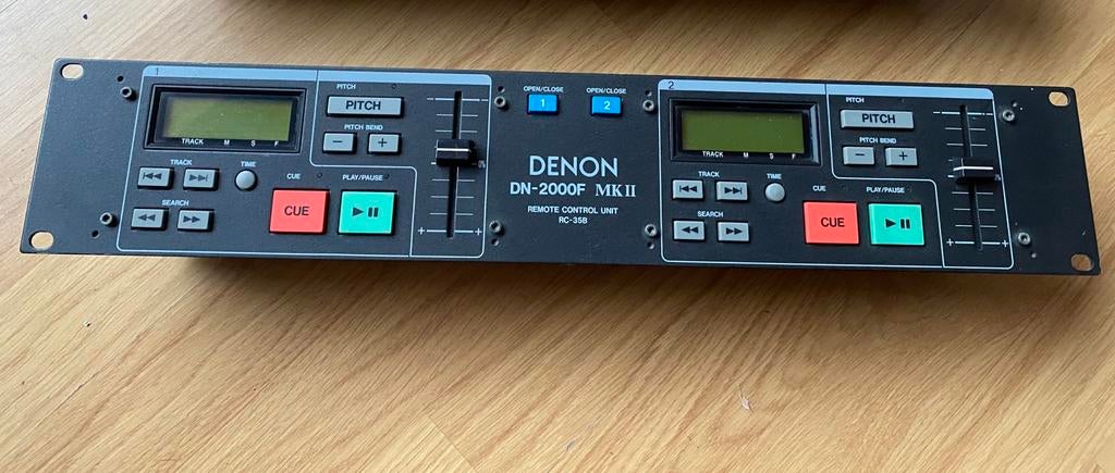 Denon 2000 F mkII control unit, Enlèvement ou Envoi, Comme neuf