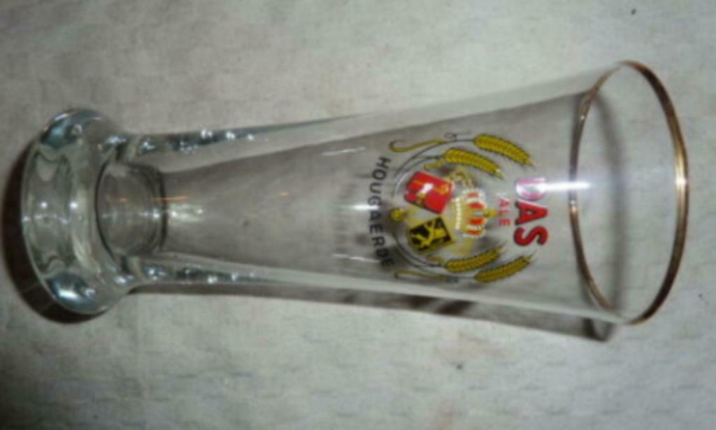 #B Bier glas DAS ALE - HOUGAERDE " fluitje ", Ophalen of Verzenden, Nieuw, Bierglas