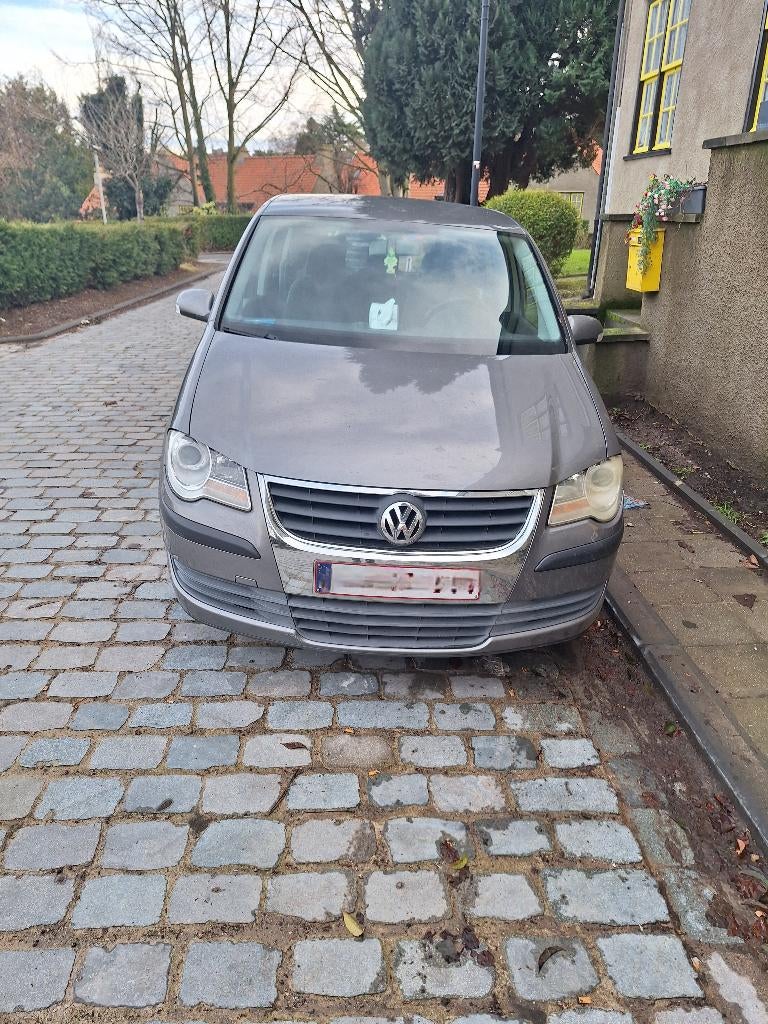 VW touran, Achat, Boîte manuelle, 5 portes, Particulier