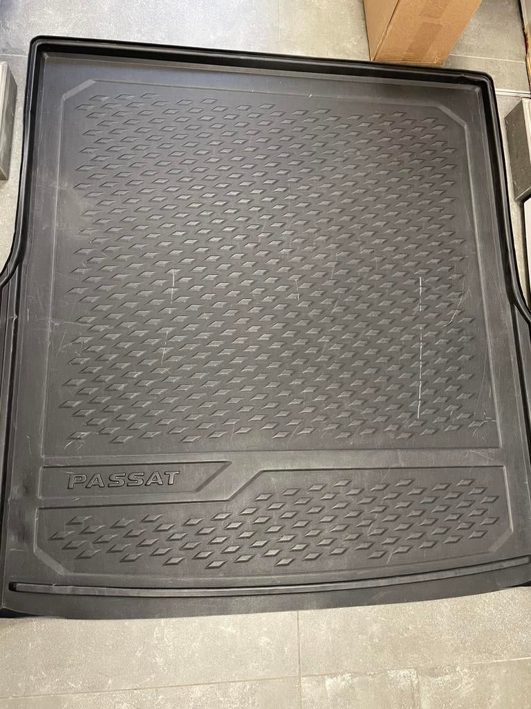 Volkswagen Passat Variant premium rubber vloermatten, Enlèvement, Comme neuf