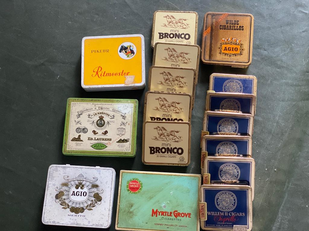 Sigarendoosjes metaal, Verzamelen, Ophalen of Verzenden, Gebruikt, Tabaksdoos of Verpakking