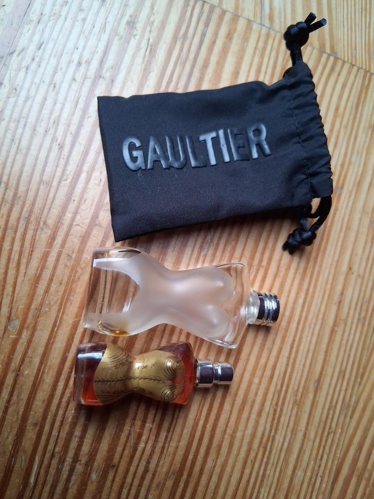 Miniatuur parfumflesjes Classique Jean Paul Gaultier, Ophalen of Verzenden, Miniatuur, Gevuld