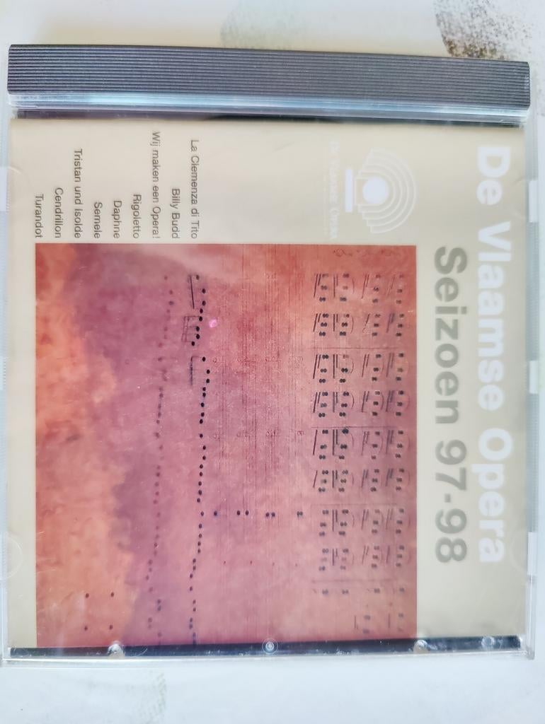 De Vlaamse Opera - Seizoen 97 - 98, Ophalen of Verzenden, Zo goed als nieuw