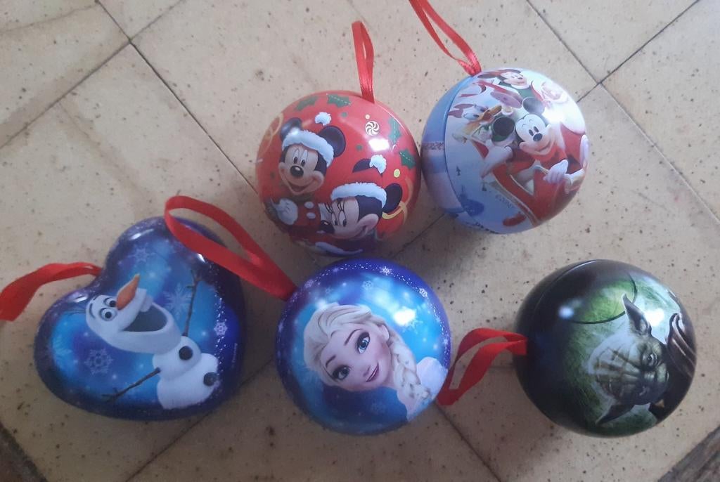 Metalen kerstbal, Ophalen of Verzenden, Zo goed als nieuw
