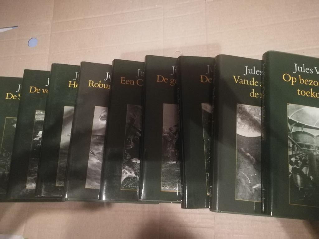 10 boeken Jules Verne, Livres, Aventure & Action, Comme neuf, Enlèvement
