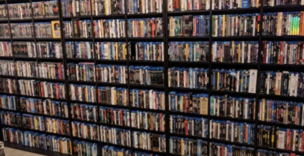 BLU-RAY FILMS CINEMA SERIES 4k 3D ... VEND OU ECHANGE, Cd's en Dvd's, Blu-ray, Zo goed als nieuw, Horror, 3D, Boxset, Ophalen