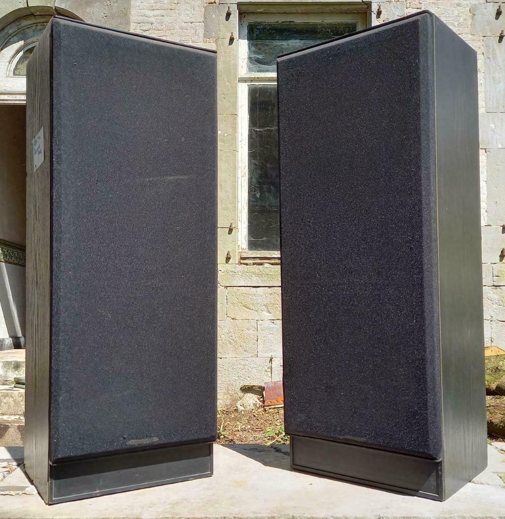 2 enceintes Realistic MC-3000, TV, Hi-fi & Vidéo, Enceintes, Utilisé, Autres types, 60 à 120 watts, Autres marques, Enlèvement ou Envoi