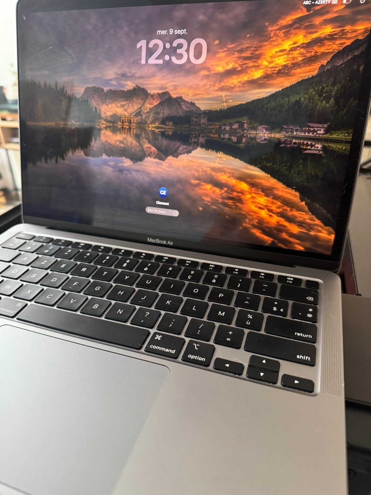 Macbook M1 2020 256GB SSD, 256 GB, Reconditionné, Azerty, 8 GB