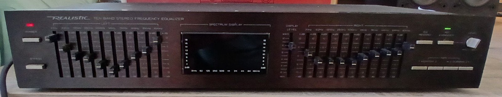 ​Realistic 31-9081 Stereo Frequency Equalizer, TV, Hi-fi & Vidéo, Appareils professionnels, Audio, Enlèvement
