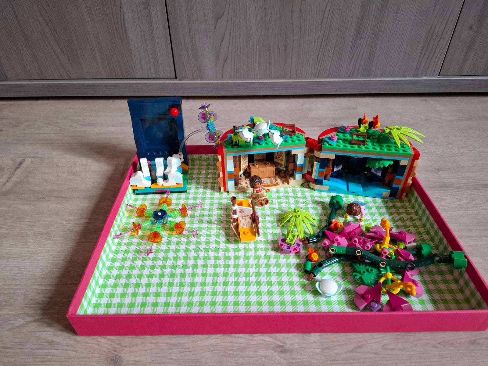 Lego Vaiana's bloempot, Ophalen