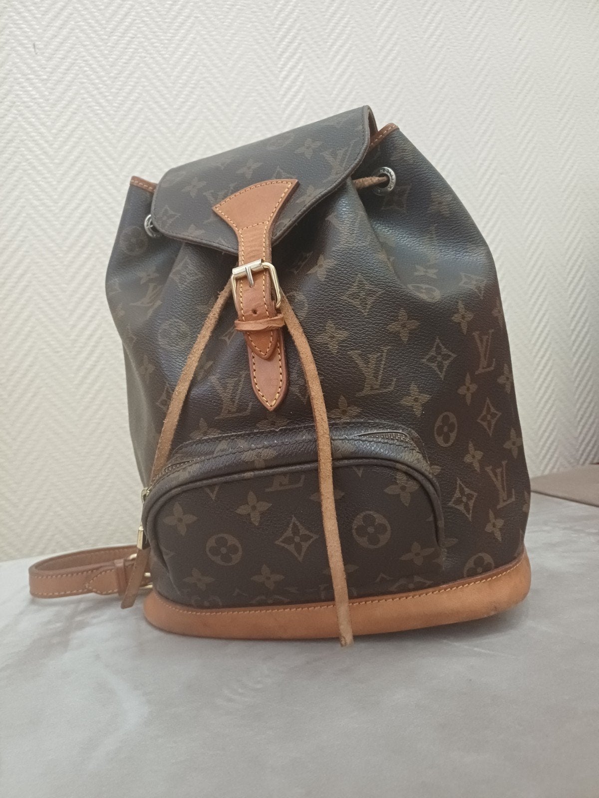 Louis vuitton Montsouris MM