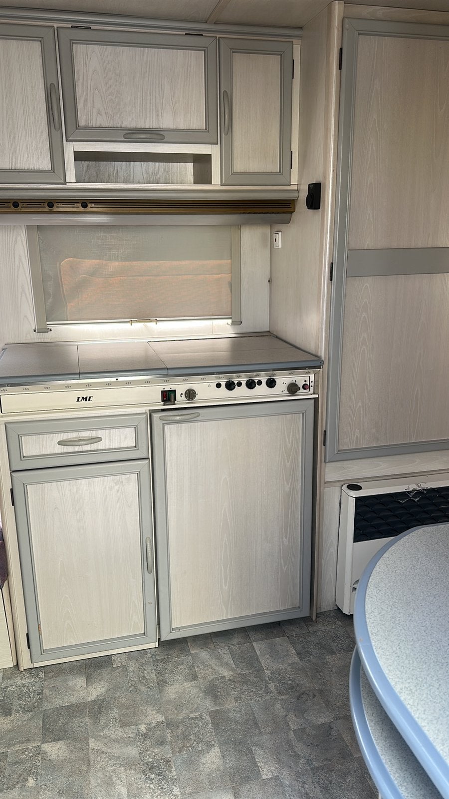Caravan, Ophalen, Zo goed als nieuw
