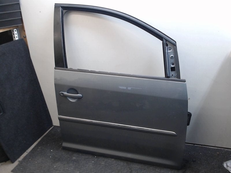 PORTE AVANT DROITE Volkswagen Touran (1T1 / T2), Volkswagen, Volkswagen AG, Utilisé, Kundenbetreuung@volkswagen.de