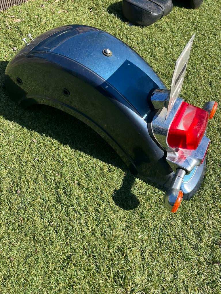 Suzuki intruder volusia, Fietsen en Brommers, Brommeronderdelen | Algemeen, Ophalen, Overige typen