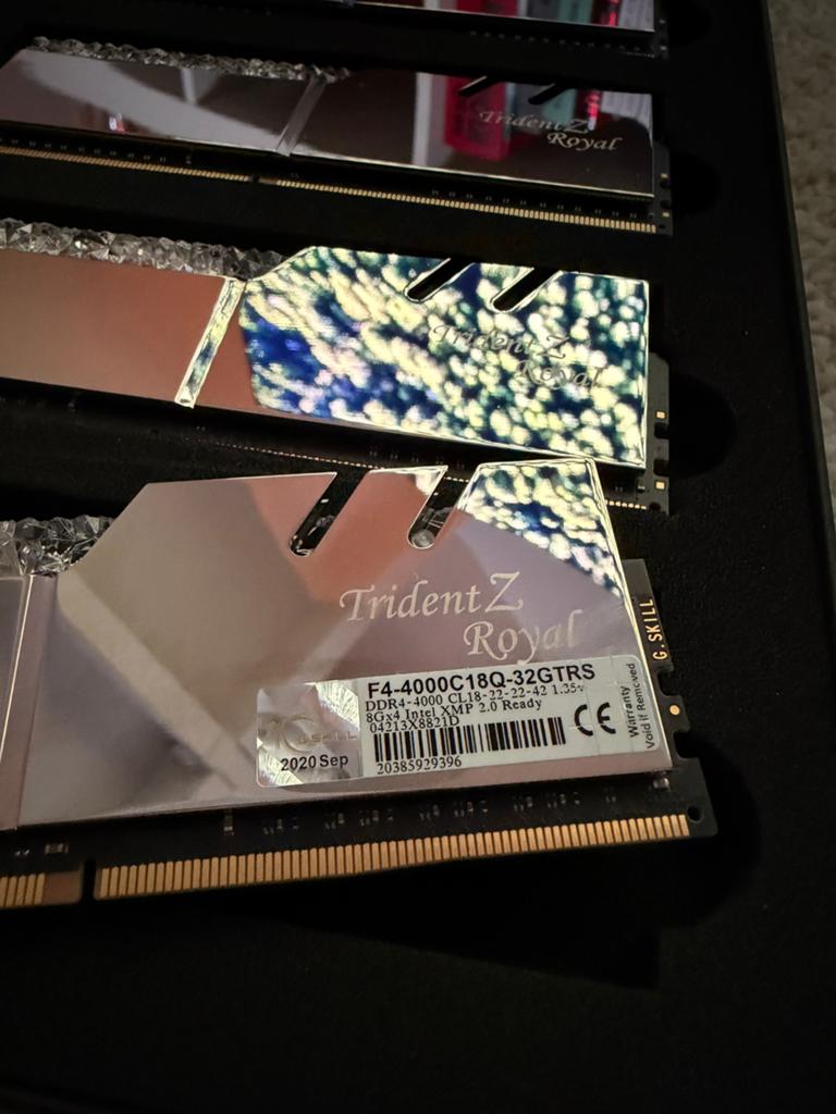 G.Skill Trident Z Royal 32GB (4x8GB) DDR4 4000MHz RGB, Computers en Software, RAM geheugen, 32 GB, DDR4, Ophalen of Verzenden