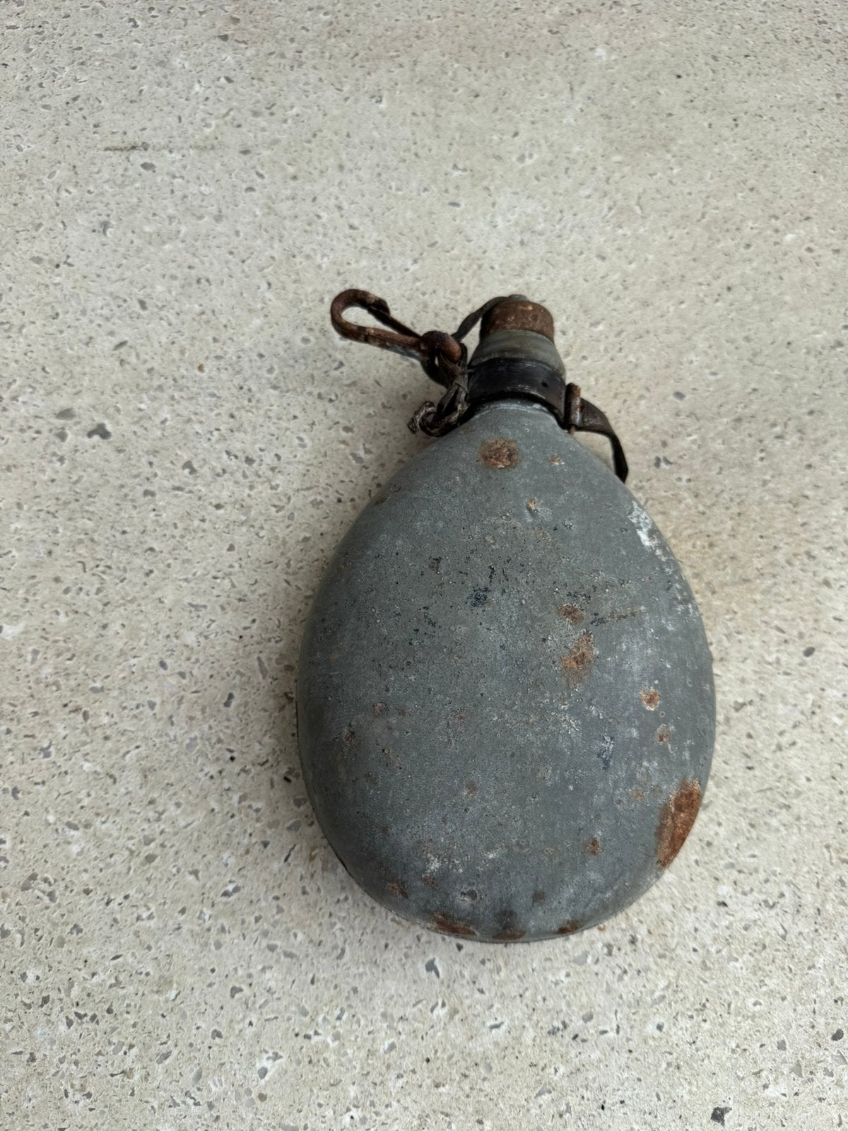 Wo1 Duitse veldfles met gespje, Verzamelen, Ophalen of Verzenden