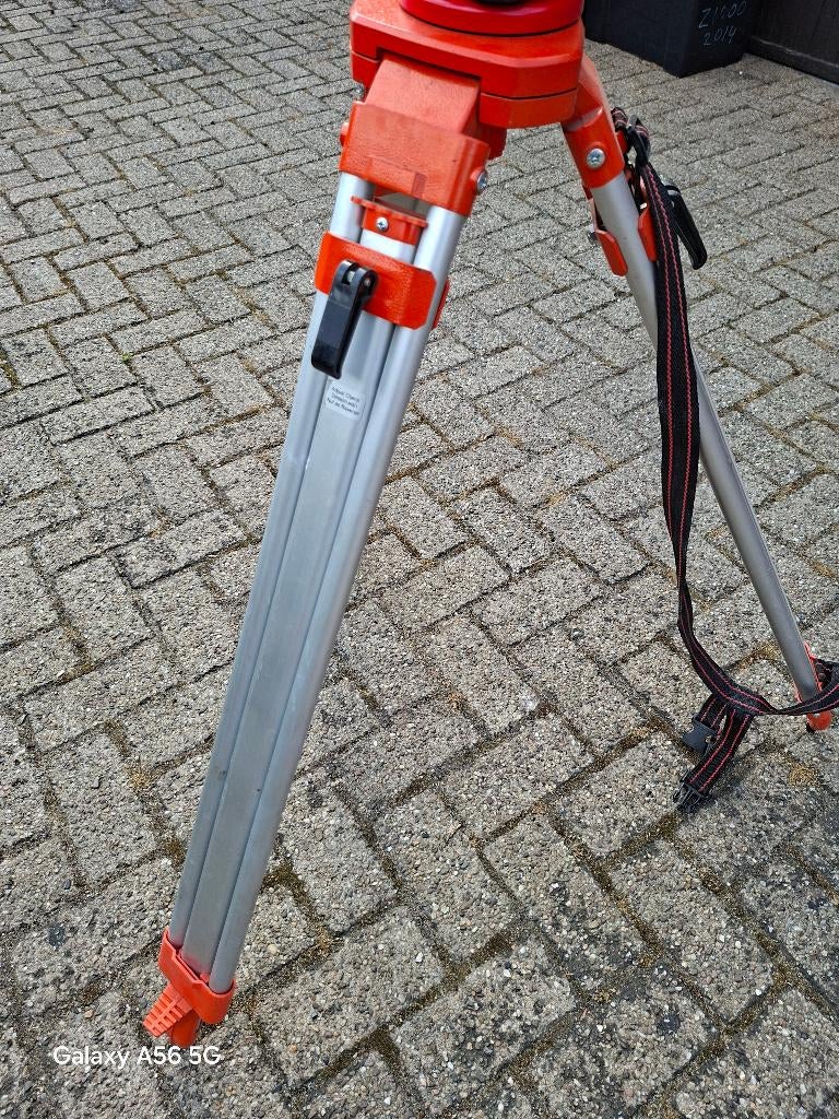 Nivellering toestel - optische waterpas, Doe-het-zelf en Bouw, Ophalen, Nieuw, Overige meters