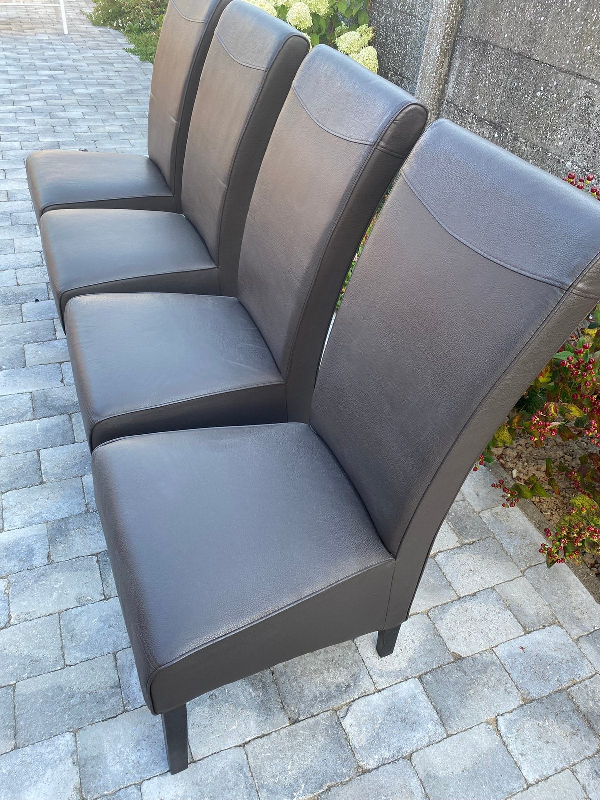 Gratis stoelen, Huis en Inrichting, Ophalen, Kunststof, Gebruikt, Bruin