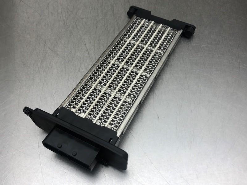 ELEMENT RADIATEUR ELECTRIQUE NV 250 (WF) (|A52103200|), Utilisé, Nissan