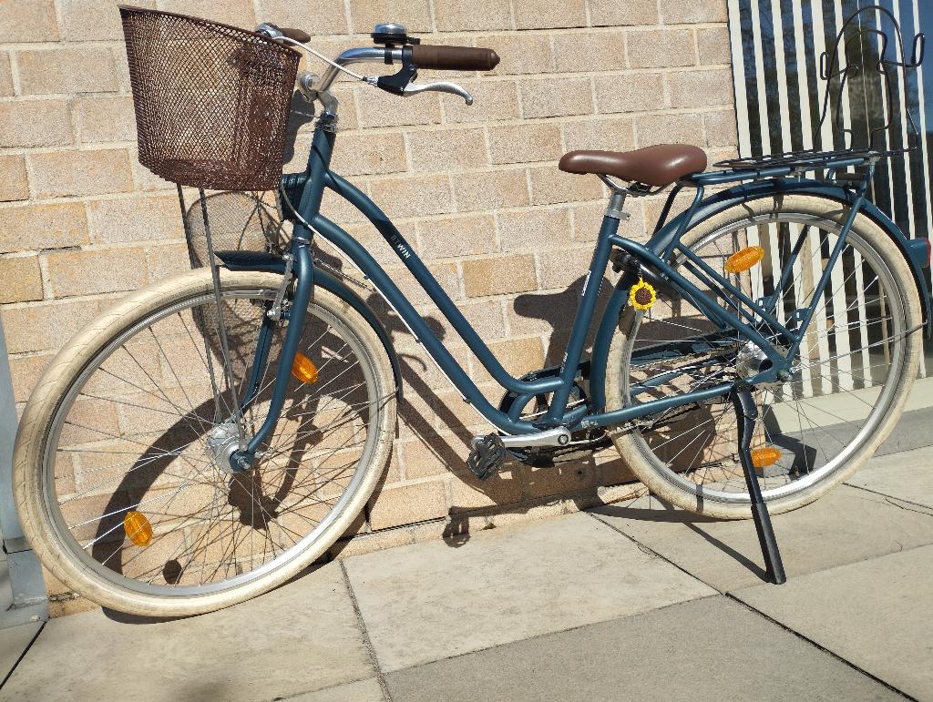 Elops 540 laag frame damesfiets 28 inch, Fietsen en Brommers, Ophalen, Zo goed als nieuw, Versnellingen