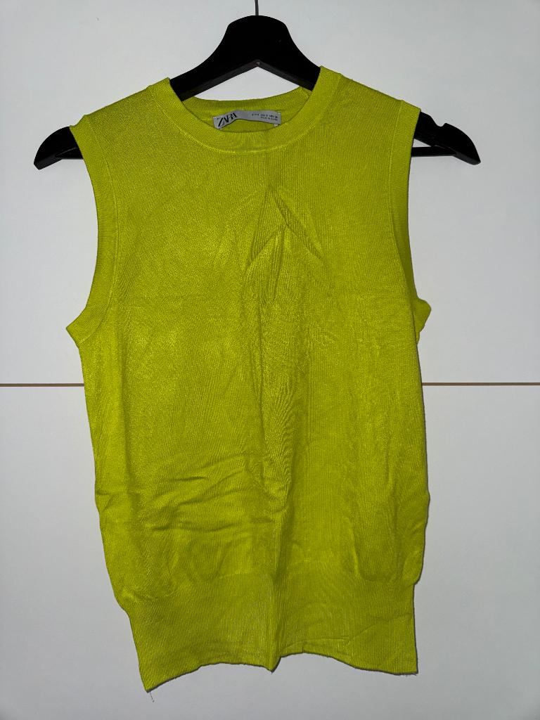Top Zara vert citron, Kleding | Dames, Topjes, Zara, Ophalen of Verzenden, Zo goed als nieuw, Groen