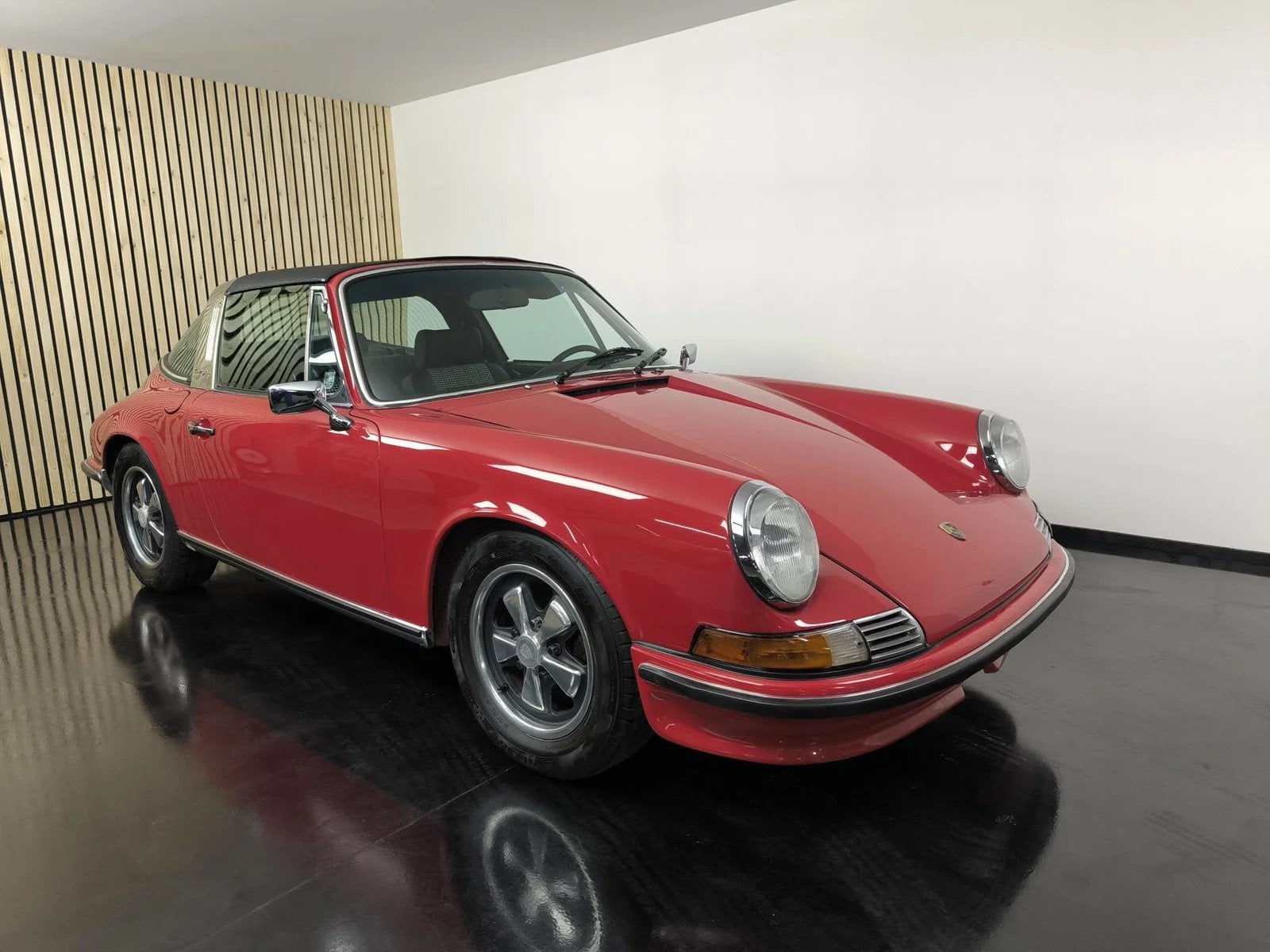 Porsche 911 2.4 Targa 1972, Autos, Rouge, Achat, 2400 cm³, Entreprise