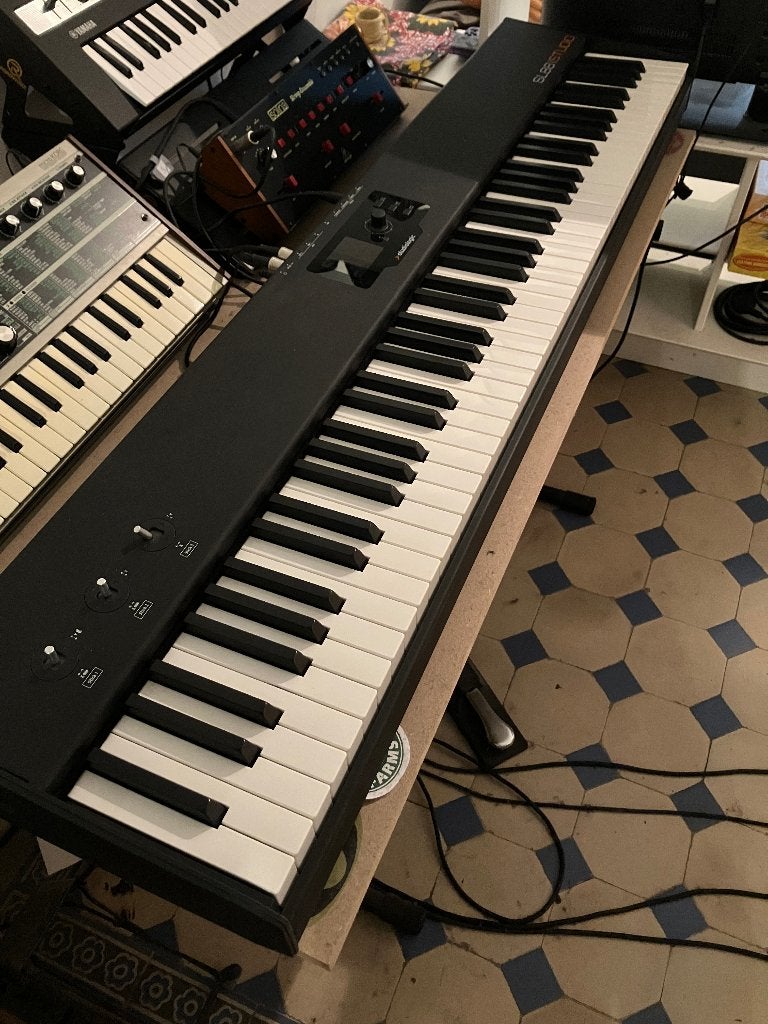 Clavier Studiologic SL88, Muziek en Instrumenten, Piano's, Ophalen, Zo goed als nieuw, Zwart, Piano