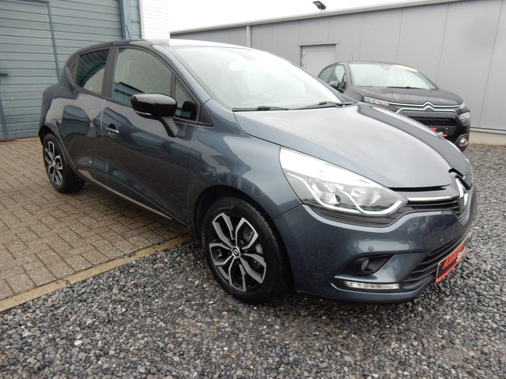 Renault Clio ! 40.000km ! gps /cruise /allu's, Autos, Renault, Argent ou Gris, Achat, Entreprise, 1117 kg