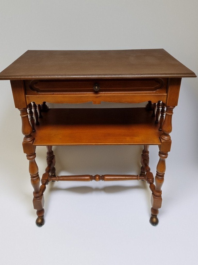 Vintage Bijzettafelje/ Haltafeltje/ Nachtkastje op wieltjes, Ophalen, Gebruikt, Klassiek, landelijk, 55 tot 75 cm
