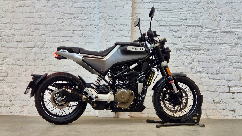 Husqvarna Svartpilen 401 2024 11k A2 Euro5 IXIL @motomobilia, Motos, Entreprise, Occasion, ABS, Permis Moto A2 minimum