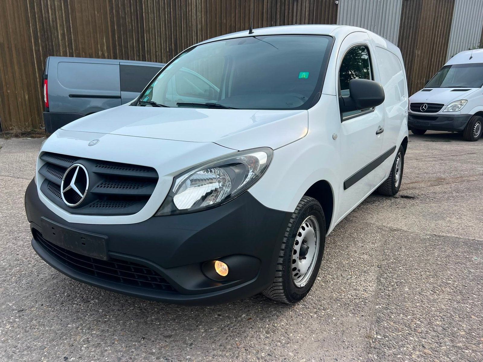 MERCEDES CITAN 109 CDI – LICHTE VRACHT, Auto's, Bestelwagens en Lichte vracht, Voorwielaandrijving, Dealer onderhouden, Stof, Wit