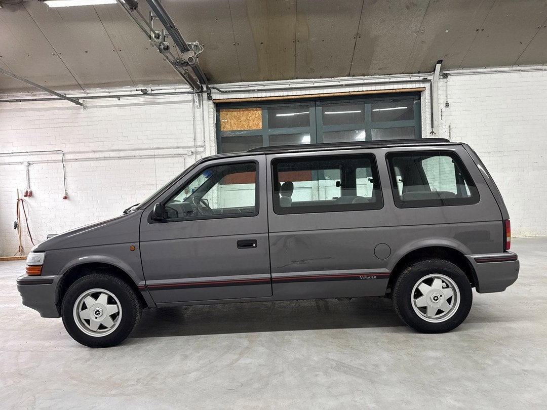 Chrysler Voyager 2.5 td SE, Voorwielaandrijving, 4 deurs, Monovolume, 87 kW