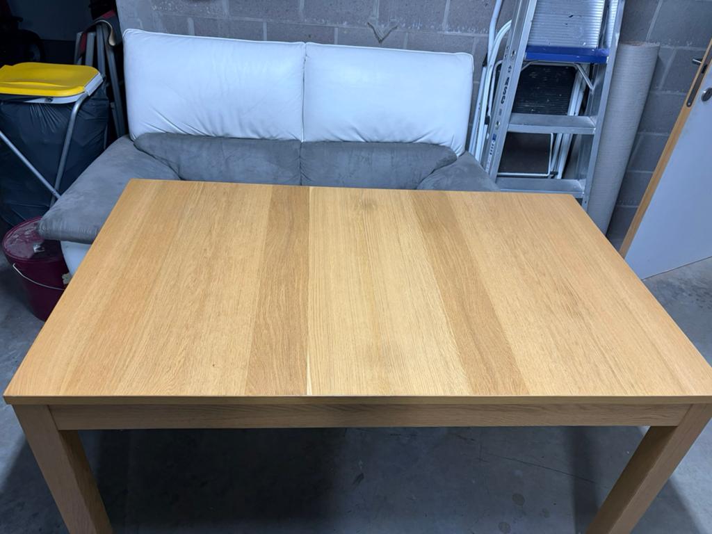 Massieve tafel, Huis en Inrichting, Tafels | Eettafels, Ophalen, Zo goed als nieuw