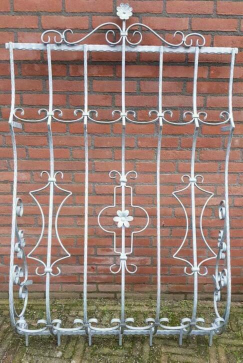 Gegalvaniseerd hekwerk voor Frans balkon, Antiek en Kunst, Ophalen of Verzenden