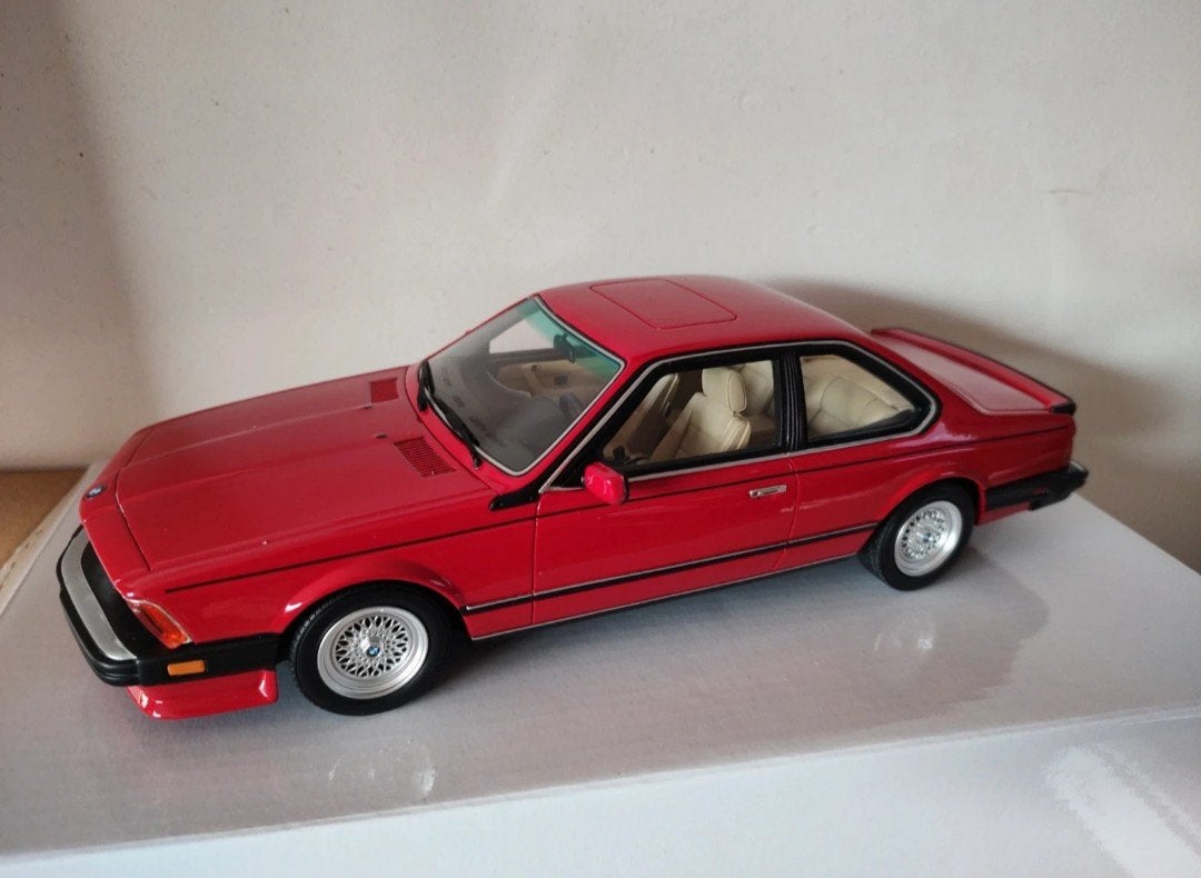 BMW M6 E24 1/18, Enlèvement, OttOMobile