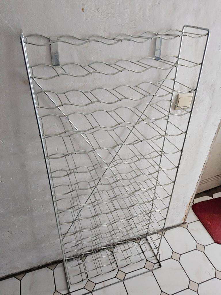 Porte bouteilles, Enlèvement