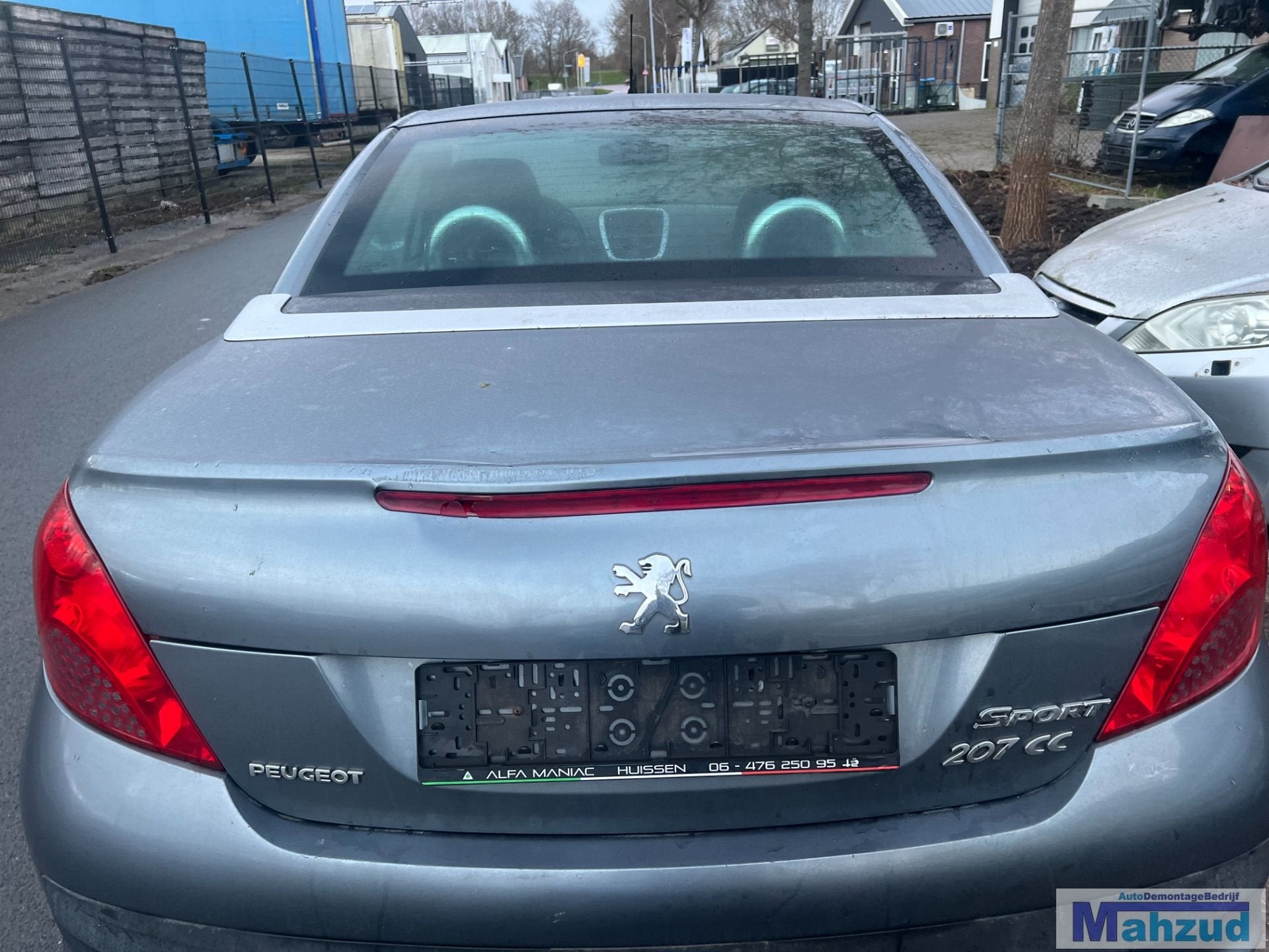 PEUGEOT 207CC Grijs KTHC achterklep schade 2007-2012, Auto-onderdelen, Taurusavenue 1
2132 LS  Hoofddorp, NL, Gebruikt, Contact.group@renault.com