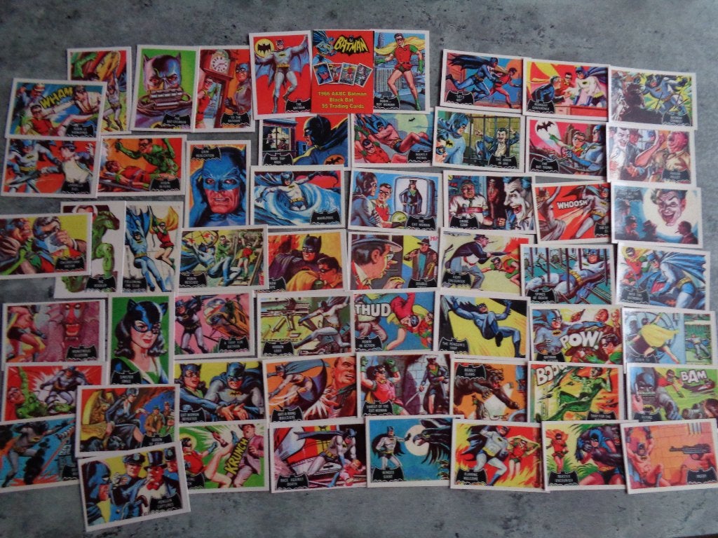 Réplique complète série BATMAN CARDS BLACK BAT 55 pièces, Envoi, Neuf