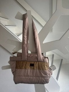 Nouveau porte-chien Milk & Pepper doré, Animaux & Accessoires, Enlèvement ou Envoi, Neuf