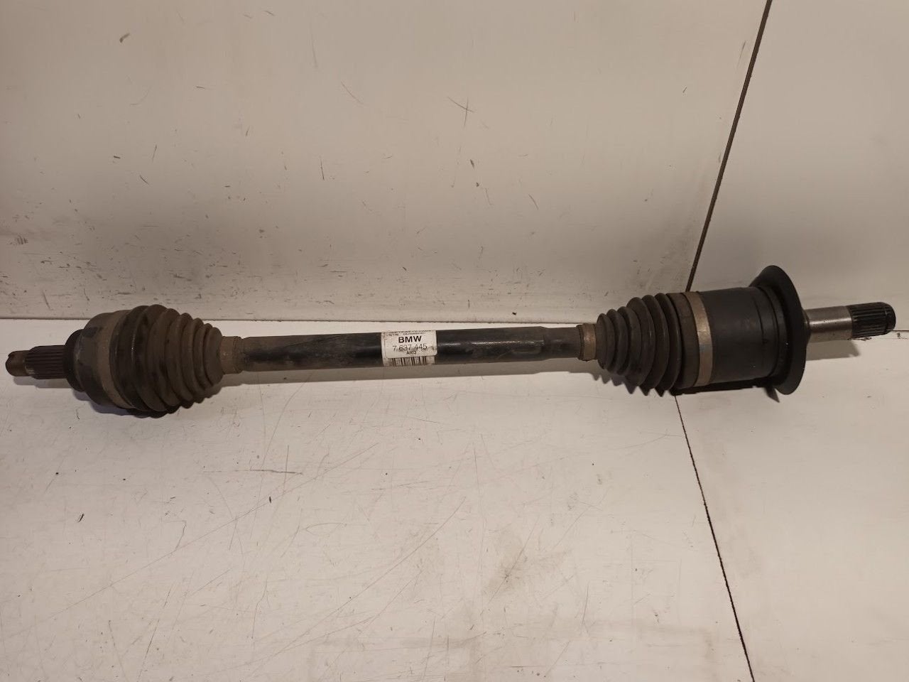 Aandrijfas links achter BMW 4 serie, BMW, Onderdelen@venauto.nl, Van der Ven Autorecycling B.V., Ettenseweg 76, 4706 PB Roosendaal, The Netherlands