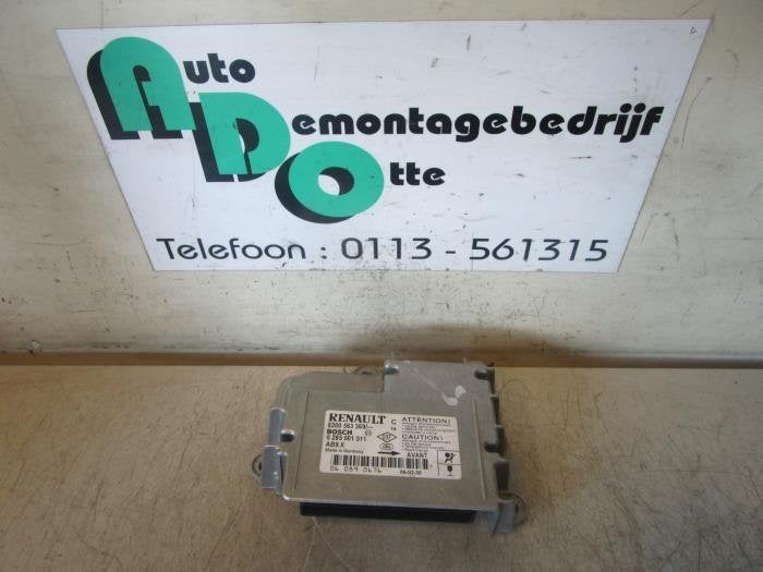 Module airbag d'un Renault Clio (Clio 3 06-), Renault, -, 3 mois de garantie, Utilisé
